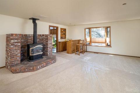 21565 Dale, Bend, OR 97701 photo 11