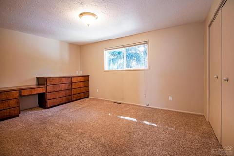 1610 SE Ramsay Rd, Bend, OR 97702 photo 14