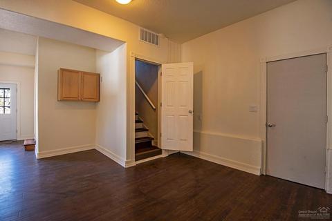 1610 SE Ramsay Rd, Bend, OR 97702 photo 9