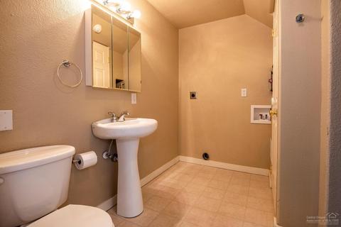 1610 SE Ramsay Rd, Bend, OR 97702 photo 6