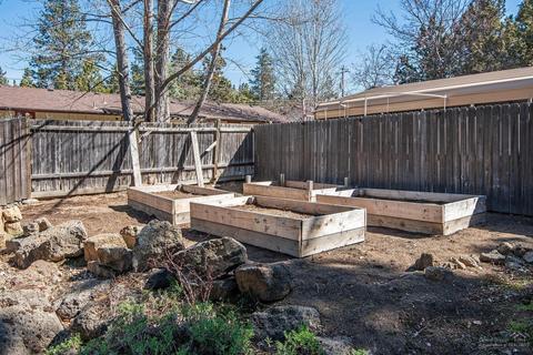 1610 SE Ramsay Rd, Bend, OR 97702 photo 21