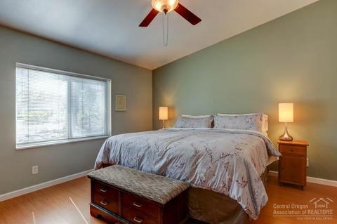 60083 Cheyenne Rd, Bend, OR 97702 photo 9
