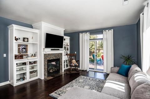 60918 Garrison Dr, Bend, OR 97702 photo 4