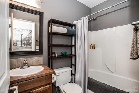 60918 Garrison Dr, Bend, OR 97702 photo 12
