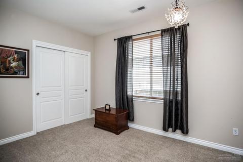 60918 Garrison Dr, Bend, OR 97702 photo 15
