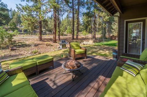 19582 Brookside Way, Bend, OR 97702 photo 2