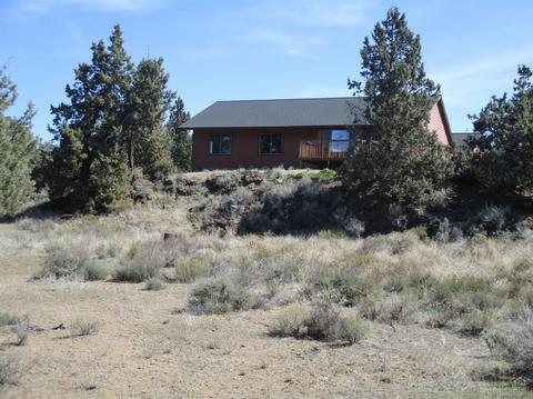 64620 Jan Dr, Bend, OR 97701 photo 2
