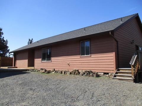 64620 Jan Dr, Bend, OR 97701 photo 3