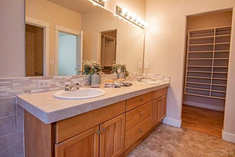 20264 Halfway Rd, Bend, OR 97703 photo 7