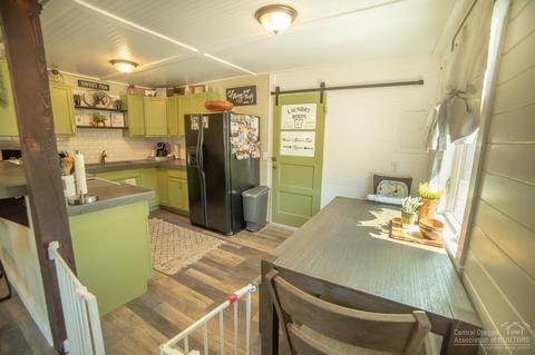 52576 Doe Ln, La Pine, OR 97739 photo 14