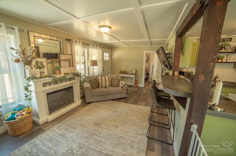 52576 Doe Ln, La Pine, OR 97739 photo 8