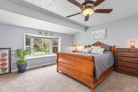61056 Parrell Rd, Bend, OR 97702 photo 15