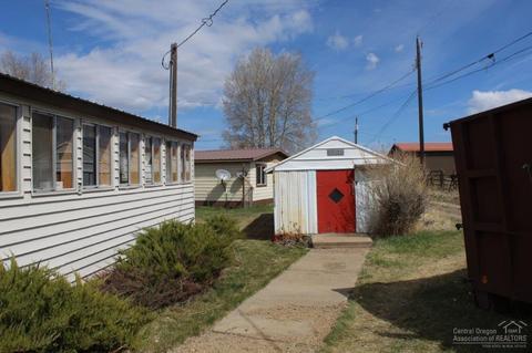 302 C Ave, Seneca, OR 97873 photo 4