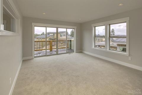 60073 SE Ruby Peak Loop, Bend, OR 97702 photo 19