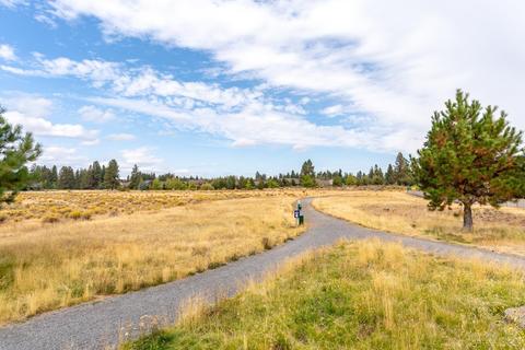 19545 Sager Loop, Bend, OR 97702 photo 11