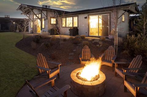 19319 Alianna Loop, Bend, OR 97702 photo 4