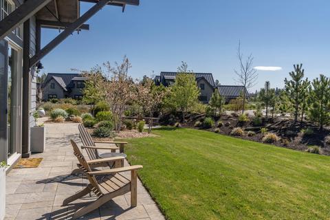 19319 Alianna Loop, Bend, OR 97702 photo 28