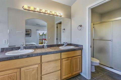 319 SE Springer Ct, Bend, OR 97702 photo 14