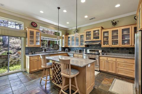 450 Quail Run, Eagle Point, OR 97524 photo 21