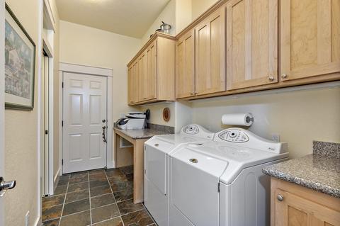 450 Quail Run, Eagle Point, OR 97524 photo 50