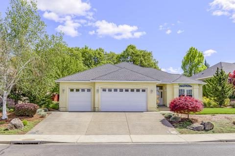 450 Quail Run, Eagle Point, OR 97524 photo 4