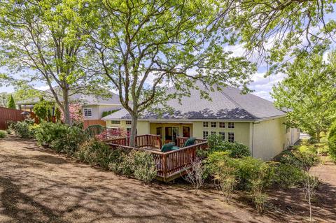 450 Quail Run, Eagle Point, OR 97524 photo 6