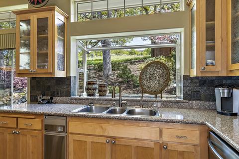 450 Quail Run, Eagle Point, OR 97524 photo 23