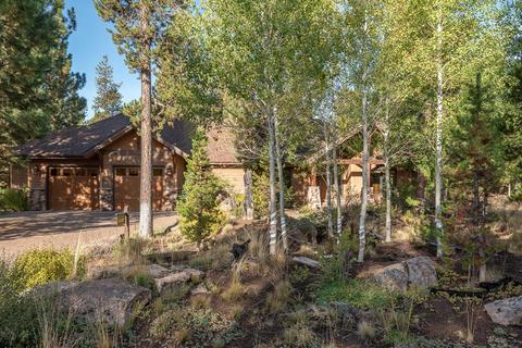 56487 Sunstone Loop, Bend, OR 97707 photo 1