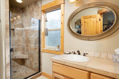 21916 Katie Dr, Bend, OR 97701 photo 22