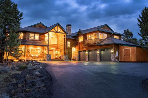 21916 Katie Dr, Bend, OR 97701 photo 1