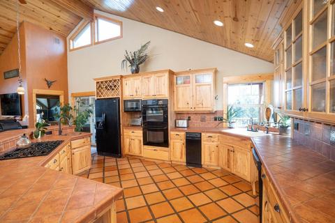 21916 Katie Dr, Bend, OR 97701 photo 14