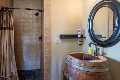 21916 Katie Dr, Bend, OR 97701 photo 6