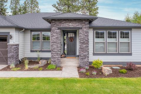 60870 SW Headwaters Loop, Bend, OR 97702 photo 3
