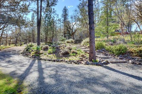 3182 Rogue River Dr, Eagle Point, OR 97524 photo 32