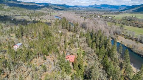 3182 Rogue River Dr, Eagle Point, OR 97524 photo 24