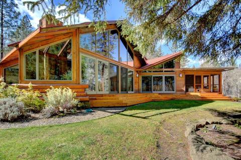 3182 Rogue River Dr, Eagle Point, OR 97524 photo 1