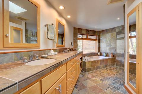 3182 Rogue River Dr, Eagle Point, OR 97524 photo 14