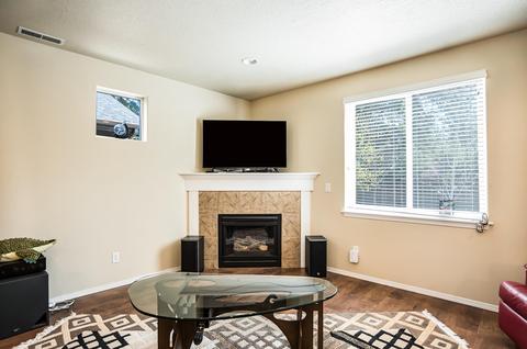 61146 Snowbrush Dr, Bend, OR 97702 photo 9