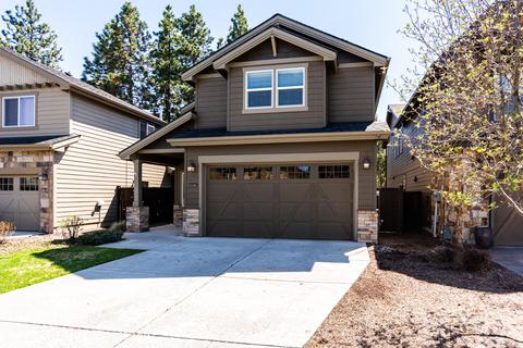 61146 Snowbrush Dr, Bend, OR 97702 photo 3