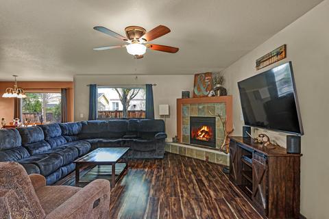 21160 Ritz Pl, Bend, OR 97702 photo 4