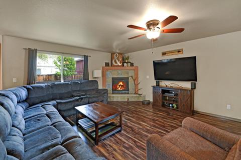 21160 Ritz Pl, Bend, OR 97702 photo 5