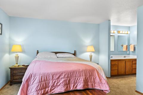 905 NE Locksley Dr, Bend, OR 97701 photo 12