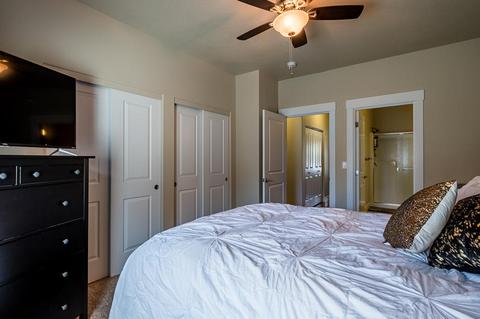 395 Live Oak Loop, Central Point, OR 97502 photo 18