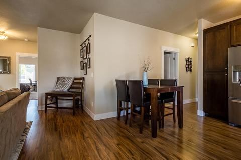 395 Live Oak Loop, Central Point, OR 97502 photo 14