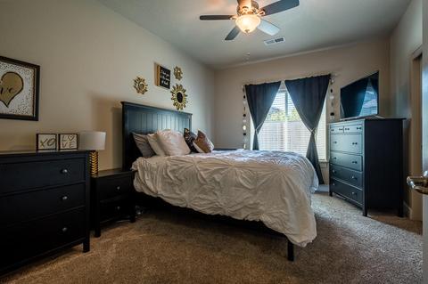 395 Live Oak Loop, Central Point, OR 97502 photo 17