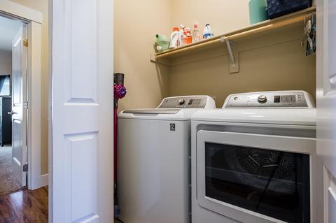395 Live Oak Loop, Central Point, OR 97502 photo 21