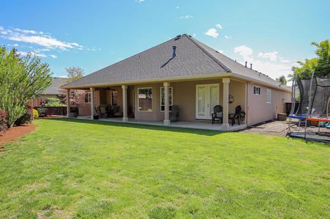 977 Fairview Ct, Eagle Point, OR 97524 photo 11