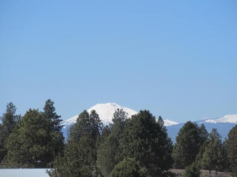 22063 Rickard Rd, Bend, OR 97702 photo 3