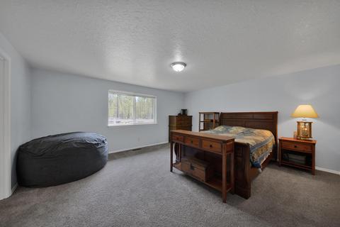 52160 Dustan Rd, La Pine, OR 97739 photo 13
