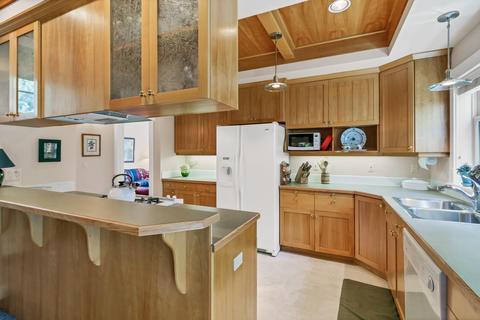 577 NE Brush Ct, Bend, OR 97701 photo 11